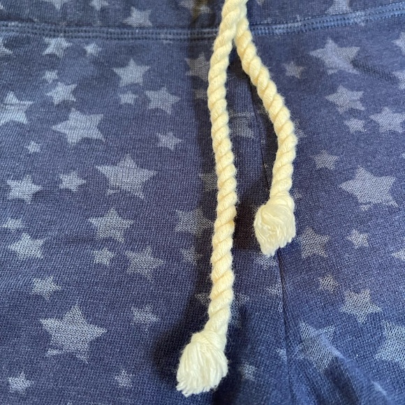 Victoria’s Secret shorts - Picture 3 of 7